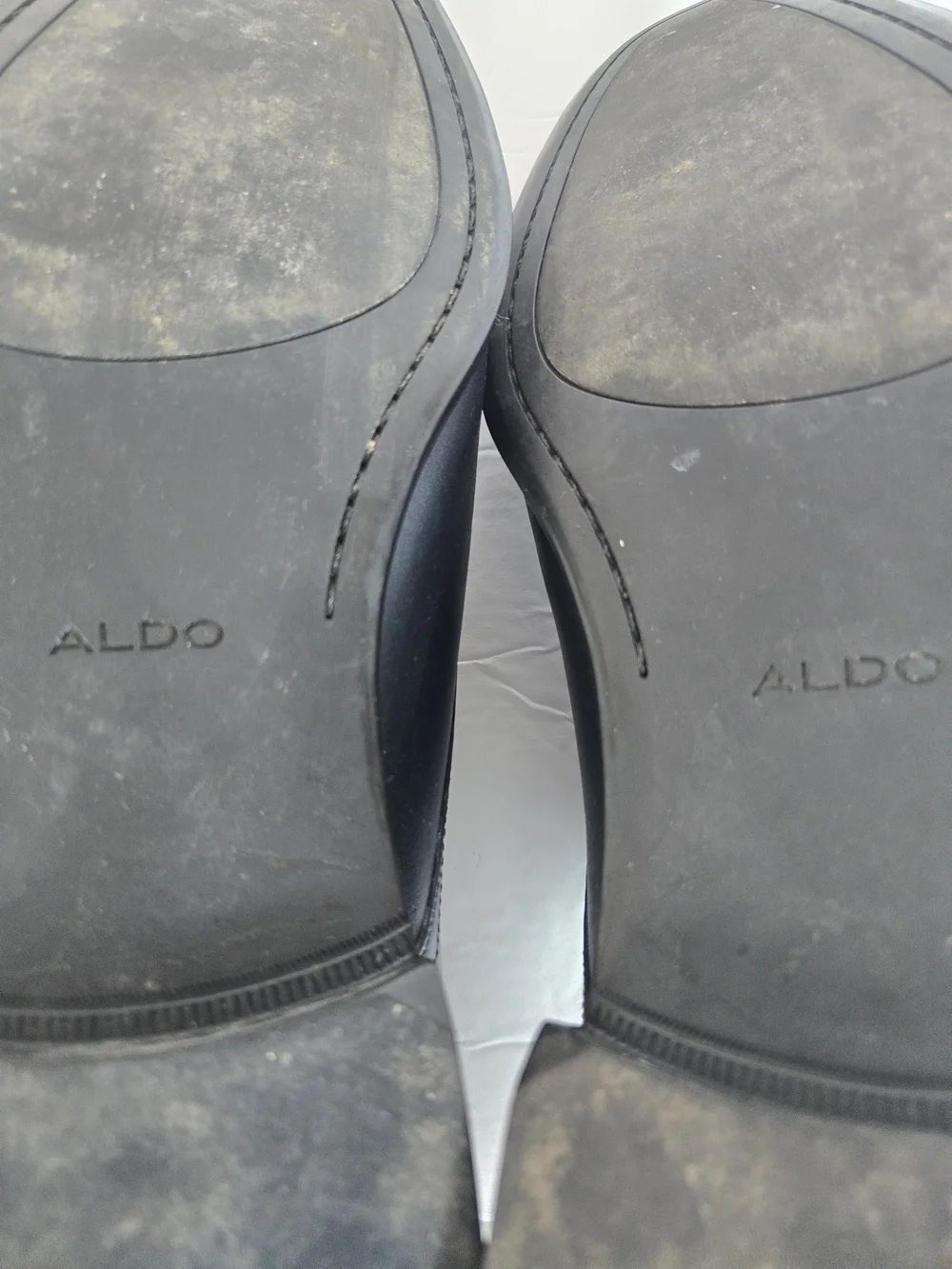 Aldo sleek black